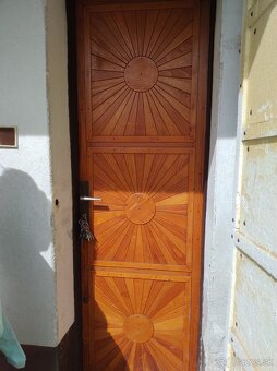 Chatka so záhradou - 15