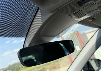 Volkswagen Tiguan 2,0 TDI 1MAJITEL 110kW 4X4+ALU nafta - 15