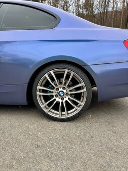 BMW e92 320d coupé - 15