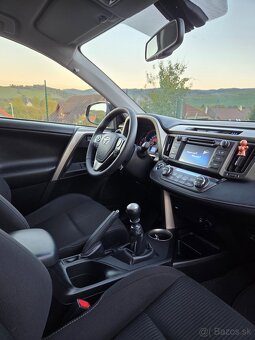 Toyota Rav4 2.0 D-4D - 15