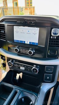Ford F150 rv2021 Super výbava, krásny stav, odpočet DPH, - 15