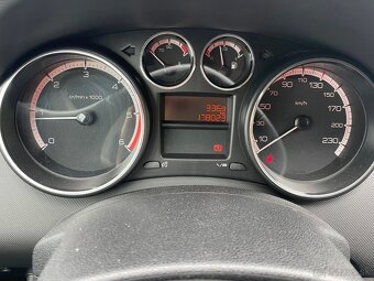 Peugeot 308 - 15