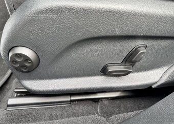 Mercedes-Benz Třídy E E220d COMBI nafta automat 143 kw - 15