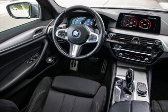 BMW Rad 5 540i xDrive A/ - 15