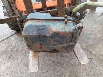 ZETOR 12145 8145 NAHRADNE DIELY NA KRYSTAL - 15