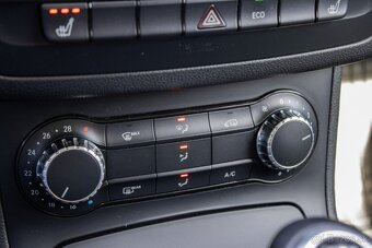 Mercedes-Benz B 180 CDI - 15