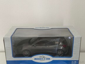 FORD zberatelsky model v mierke 1:18. - 15