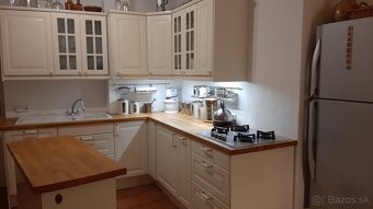 DVA 3 - IZB. RD. V CENTRE HISTORICKÉHO MESTA SVÄTÝ JUR - 15