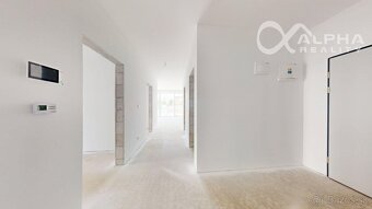 3i byty, balkón, terasa, garážové státie, Zelené údolie, SNV - 15