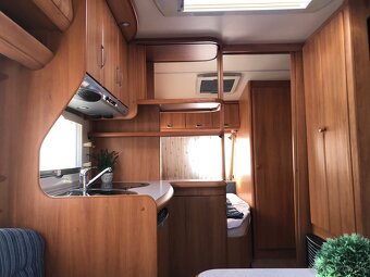 Karavan Hobby De Luxe Easy 460 UFe - 15