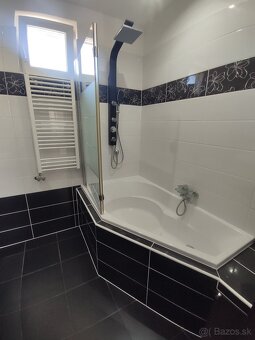 4 - izbový rodinný dom, veľký pozemok 583 m², garáž, Rajka - 15