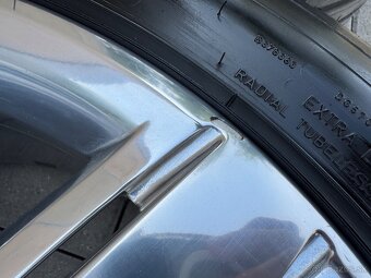Chrómové Alu disky Volkswagen penu 275/45R20 Dunlop - 15