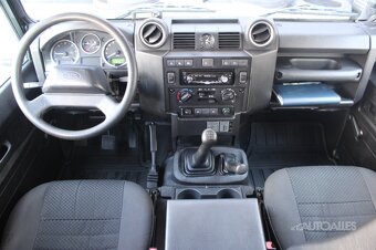 Land Rover Defender 2,4 TDCi 90 kW 110 SW 4x4 - 15