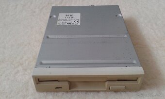 3x Disketové mechaniky (FDD) 1,44" HD - 15