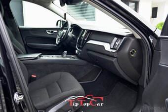 ⏩ Volvo XC60 B4 Momentum AWD A/T - 15