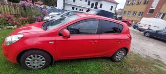 Predám Hyundai i20  1,2 rok výroby 2011 - 15