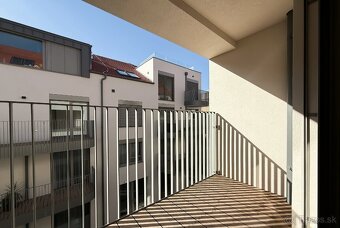 Elegantný smart 2-izbový byt v historickom centre Trnavy - 15