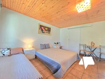 Predaj Podhájska- rodinný dom, 2 x chata a 4 x apartmán - 15