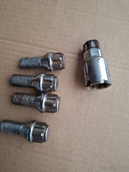 skrutky na kolesa M14 + bezpecnostne skrutky + krytky - 15