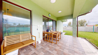 NA PREDAJ Moderný 4-izbový rodinný dom v tichej lokalite - 15