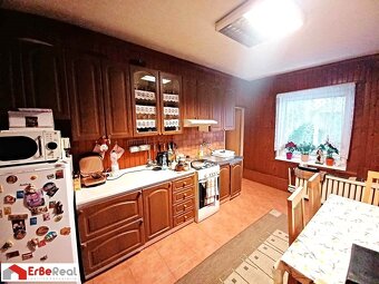 Predaj 3 izbového RD s altánkom, garážou a záhradou - 15