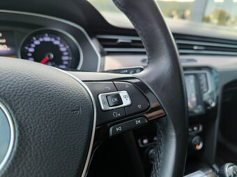 Volkswagen Passat Variant 2.0TDI - Highline - 2016 - 15