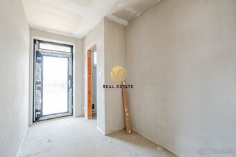 REZERVOVANÉ Na Predaj nízkoenergetický  Rodinný dom - Veľký  - 15