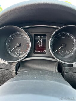 Škoda super 125 kW /170 koni - 15
