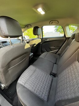 PREDÁM OPEL ASTRA J 1.4T LEN 117 000 KM - 15