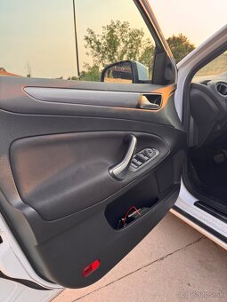 Ford mondeo mk4 2.0tdci - 15