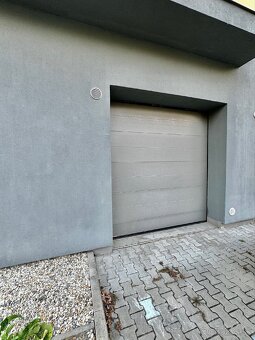 Predám luxusný 3-izb. byt 130m² (1m²/2.300,-eur) - 15