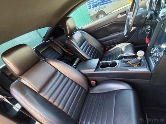 Ford Mustag GT 4,6 V8 - 15