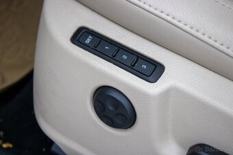 Škoda Superb Combi 2.0 TDI CR 170k Elegance DSG. - 15