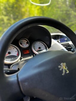PEUGEOT 207 - 15