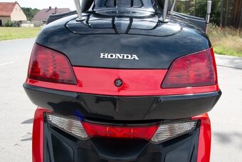 Honda GL1800 - 15