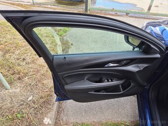 Predám  Opel Insignia 2.0 CDTi S&S GS Line 4x4 A/T - 15