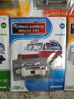 Kultovní autobusy minulé éry čísla 11-55 - 15