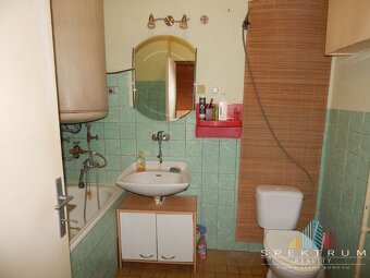 EXKLUZÍVNE-SPEKTRUM REALITY- Na predaj rodinný dom s pozemko - 15