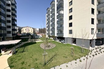 Rínok Rača nová garsónka 40m2 + balkón, s parkovaním - 15
