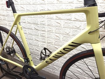 Predám cestný bicykel Canyon Endurace CF SL 8 Carbon  28" - 15