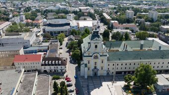 NA PREDAJ 3-izbový byt v centre mesta Prievidza - 15