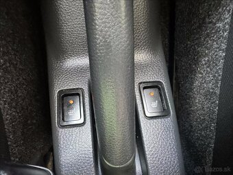 Suzuki Swift 1.2 69kW 2013 113338km 1.majitel serviska - 15
