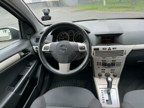 Opel Astra 1.9 CDTI kombi Automatická prevodovka - 15