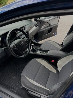 Toyota Avensis D4D 2016 - 15