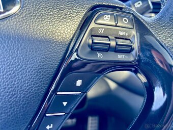 Kia ceed sw gt line - 15