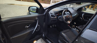 Renault MEGANE GT Sport - 15