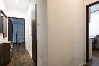 Zariadený 2 izbový byt v centre mesta, Ľ. Podjavorinskej - 15