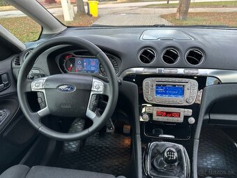 Ford S-Max Titanium 2,0Tdci 103Kw 140Ps Rv:2010 7Miestny - 15