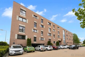 Na predaj 2 izbový apartmán MELROSE ul. Betliarska BA V - 15