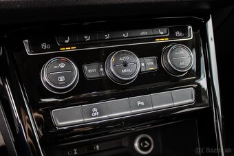 Volkswagen Touran R-line 2018 / AJ NA SPLÁTKY / PROTIÚČET / - 15